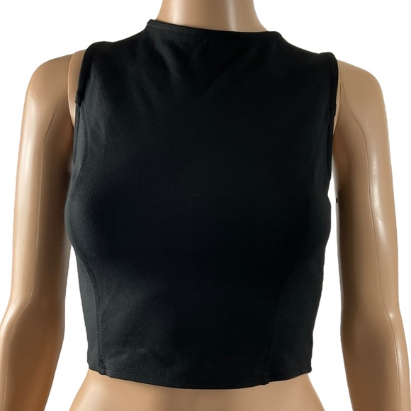 Allie Rose Black Sleeveless Cropped Tank Top Size Small - Picture 1 of 8